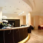 San Giorgio, Sure Collection By Western Hotel Forlì