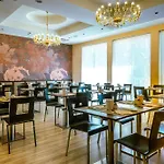 San Giorgio, Sure Collection By Western 4* Forlì