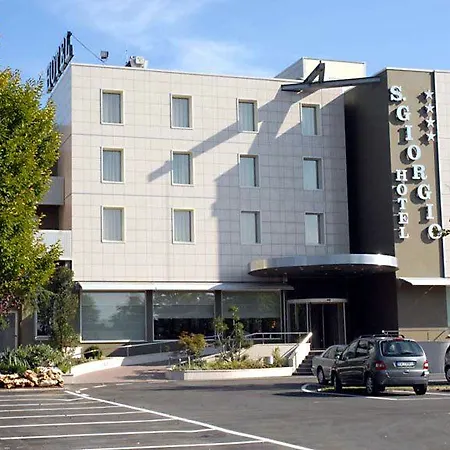 San Giorgio, Sure Collection By Western ホテル