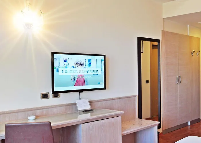 Hotel San Giorgio, Sure Collection By Western Forlì