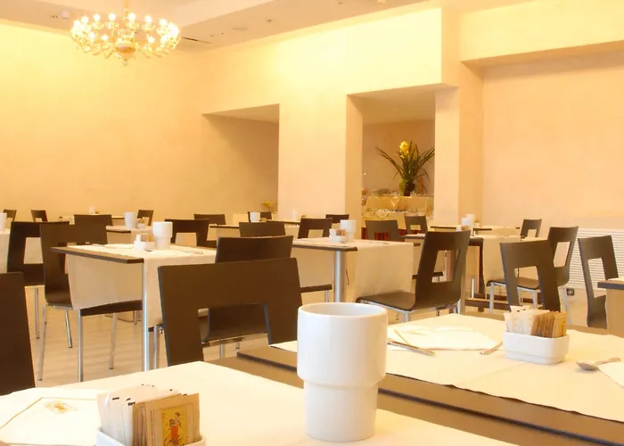 Hotel San Giorgio, Sure Collection By Western Forlì