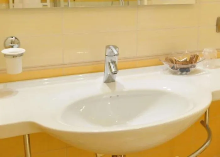 San Giorgio, Sure Collection By Western Forlì